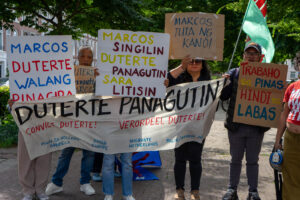 Filipinos protest Duterte, Marcos in The Hague