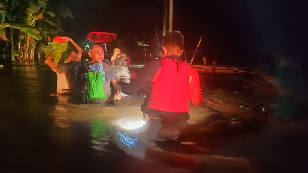 Misor towns experience flooding