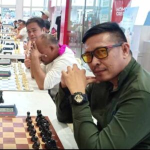 Mentor to Oro chess players dies
