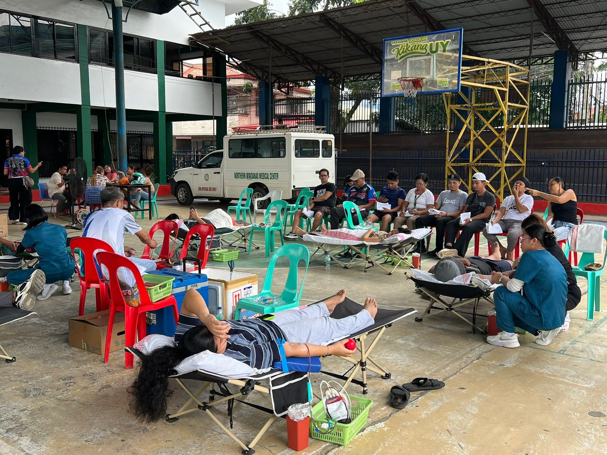 Eagles NMR-19 volunteers and Barangay Tablon officials during the 2026 blood donation drive for NMMC patients