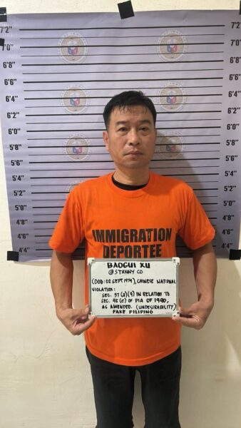 Bureau of Immigration and Philippine Army personnel arresting two Chinese nationals in Iligan City for using fake Filipino identities and violating immigration laws.