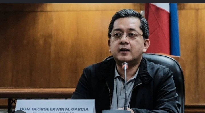 Commission on Elections Chairman George Garcia speaks at a podium during the Bangsamoro Parliamentary Election Forum in Zamboanga City.