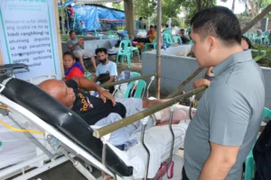 Sarangani Gov. Rogelio D. Pacquiao and Cabinet Secretaries Teodoro Herbosa, Vivencio Dizon, and Rex Gatchalian inspect the Sarangani Provincial Hospital in Alabel after the Mindanao earthquake.