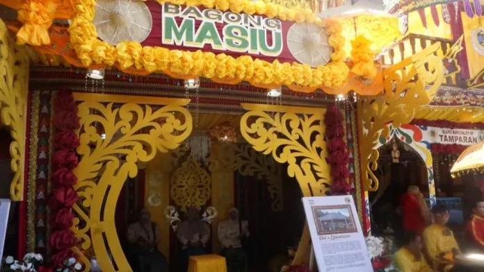 Cultural exhibition booths representing various local government units stand on the provincial capitol grounds during the opening of the Ranaw Heritage Village in Marawi City, Lanao del Sur, on July 4, 2026. The weeklong exhibit, held as part of the 67th Araw ng Lanao del Sur, showcases traditional crafts, native delicacies, and agricultural products from across the province. PIA Photo