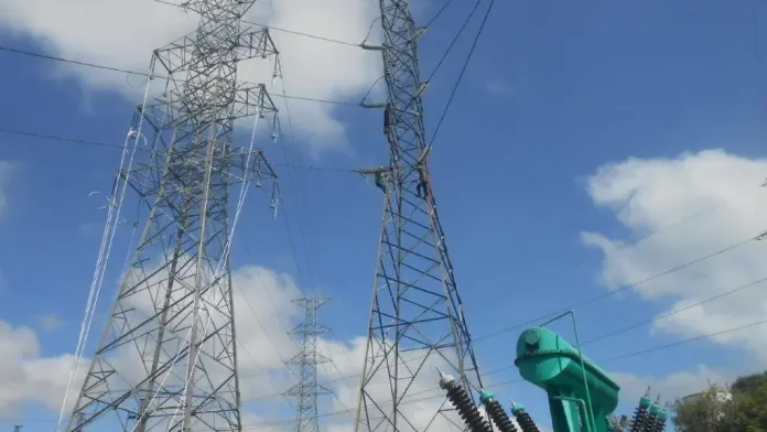 The Aurora-Polanco 138-kiloVolt (kV) transmission line 1.  Photo Courtesy of NGCP