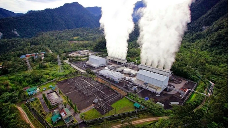 Steam rises from the Mt. Apo Geothermal Power Plant located within the 701-hectare geothermal reservation inside Mount Apo National Park in Barangay Ilomavis, Kidapawan City, North Cotabato. (Photo courtesy of Energy Development Corporation)