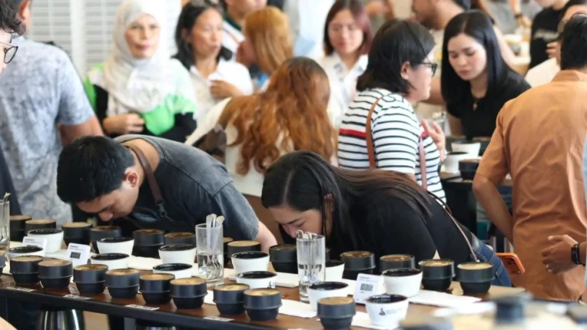 COFFEE SHOWCASE | Judges and industry buyers evaluate coffee samples during the Southeast Asia Green Coffee Competition in Valencia City, held alongside the Bukidnon Coffee Festival on May 29–31, 2026, highlighting local coffee for wider markets. (Photo courtesy of SEA Green Coffee)