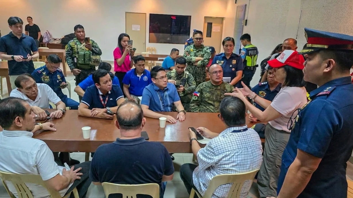 SAFETY CHECK. Zamboanga City government officials hold a coordinating meeting following the shooting incident involving students at a private school in Barangay Lunzuran, as authorities assess the situation and strengthen school and community safety measures. (Photo courtesy of Zamboanga City Government)