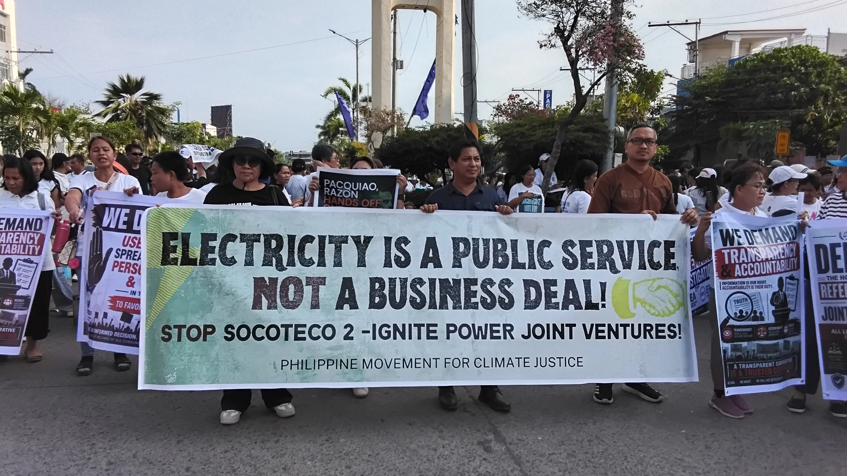POWER JVA PROTEST. Roman Catholic Church leaders and members of the Diocese of Marbel, along with youth, faith-based and civil society groups, join the “Kahayag sa Tanan” (Light for All) prayer rally on Aug. 29 at Plaza Heneral Santos in General Santos City. The Philippine Movement for Climate Justice also took part in the rally, supporting calls against the proposed corporate takeover of SOCOTECO II by Ignite Power Corp. Supplied photo