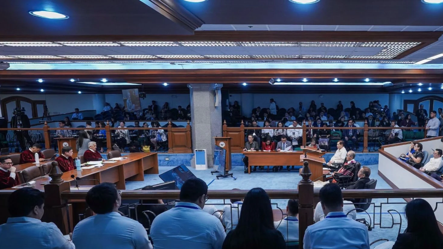 Former Chief Justices Artemio Panganiban, Reynato Puno, Adolfo Azcuna, and Hilario Davide Jr. advise the Senate impeachment court on the conviction voting threshold for Vice President Sara Duterte. The deliberations, reviewed under Presiding Officer Francis "Chiz" Escudero and Senator-Judge Erwin Tulfo, address constitutional interpretations of Senate membership and the 1949 Avelino v. Cuenco precedent. (Photo Courtesy of Senate of the Philippines)