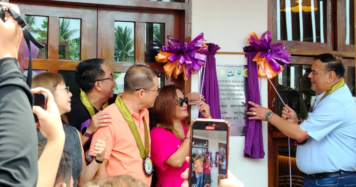 Soler Star Initao opens solar-powered rest stop for travelers | Mindanao Gold Star ...